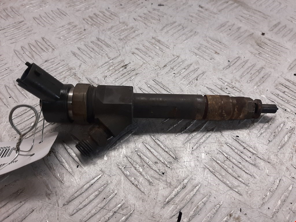 Форсунка дизельная электрическая RENAULT Scenic II 2003-2010