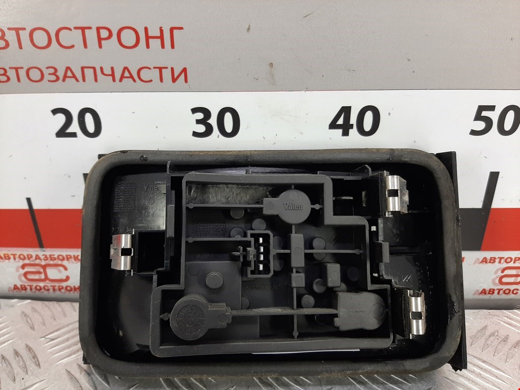 Фонарь задний внутренний левый CITROEN Xantia 1993-2002