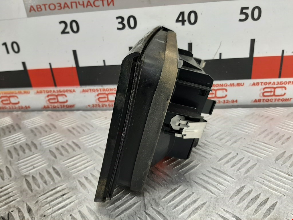 Фонарь задний внутренний левый CITROEN Xantia 1993-2002