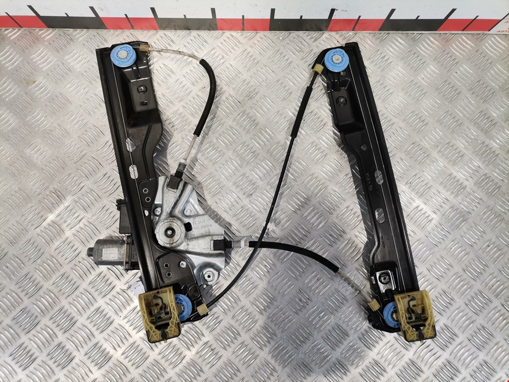 Стеклоподъемник передний правый OPEL Astra J 2009-2017