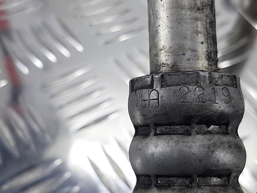 Трубка кондиционера NISSAN Primera P11 1996-2002