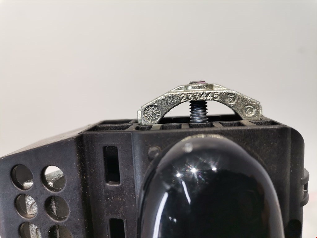 Ручка двери передней наружная правая RENAULT Clio 2012-2019