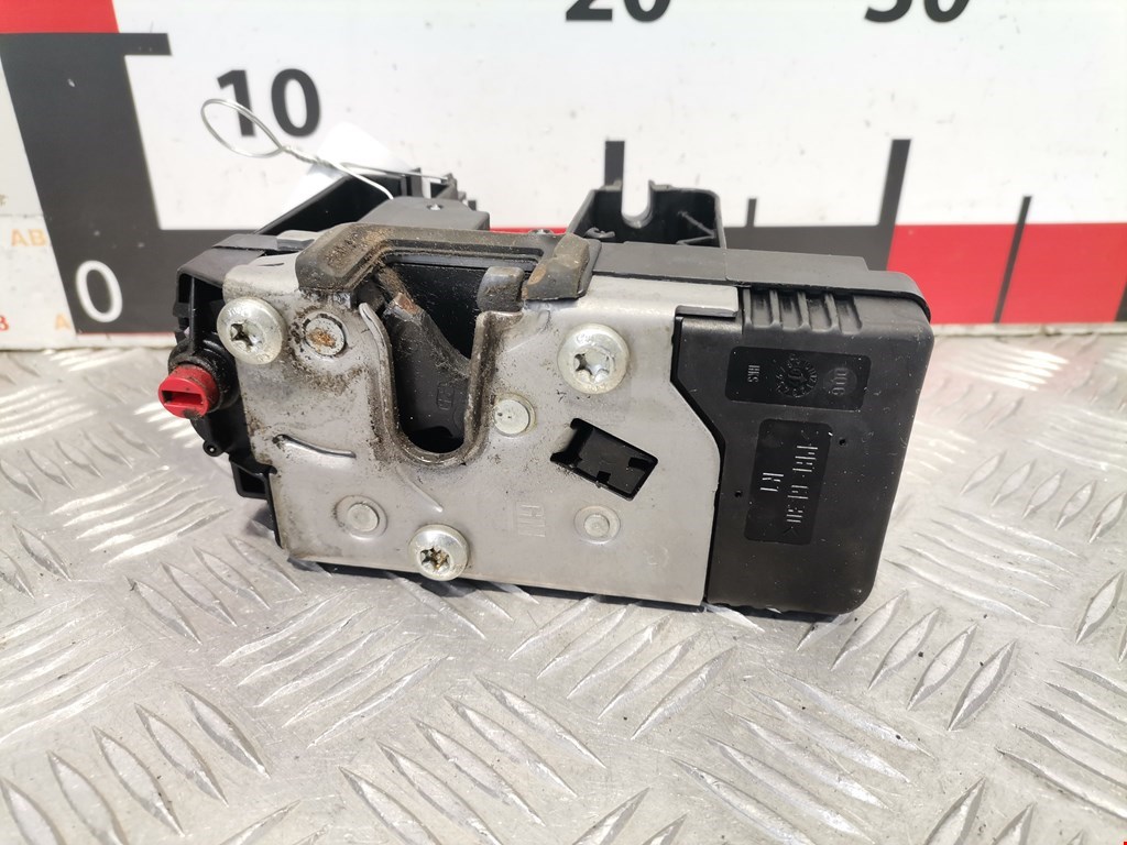 Замок двери сдвижной OPEL Combo C 2001-2011