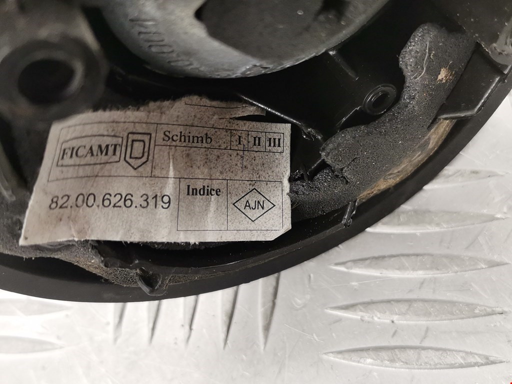 Зеркало левое RENAULT Logan 2005-2014