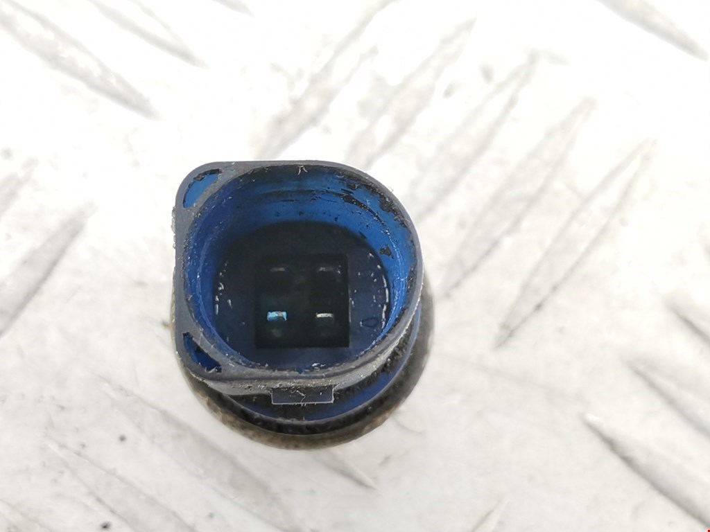 Датчик температуры (охлаждающей жидкости) AUDI A4 B5 1995-2001