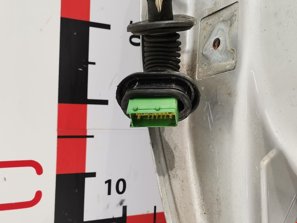 Дверь задняя правая PEUGEOT 308 2007-2015