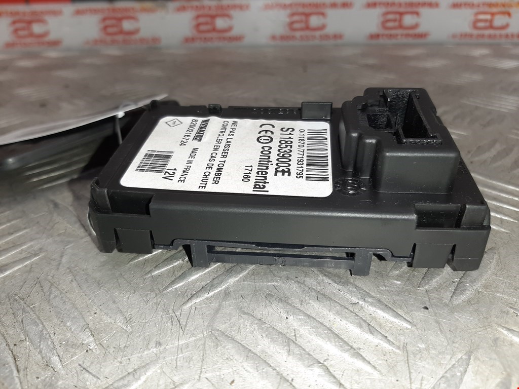 Замок зажигания RENAULT Scenic II 2003-2010