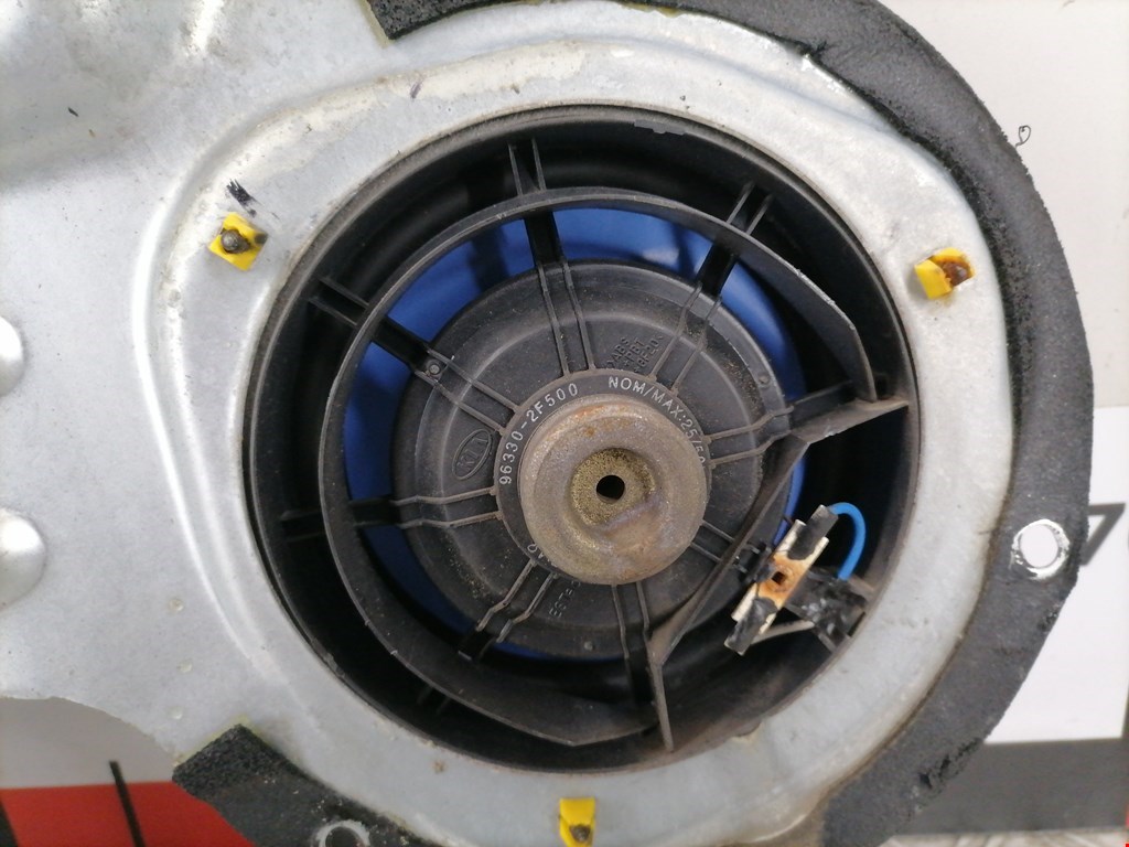 Стеклоподъемник передний правый KIA Cerato I 2004-2009