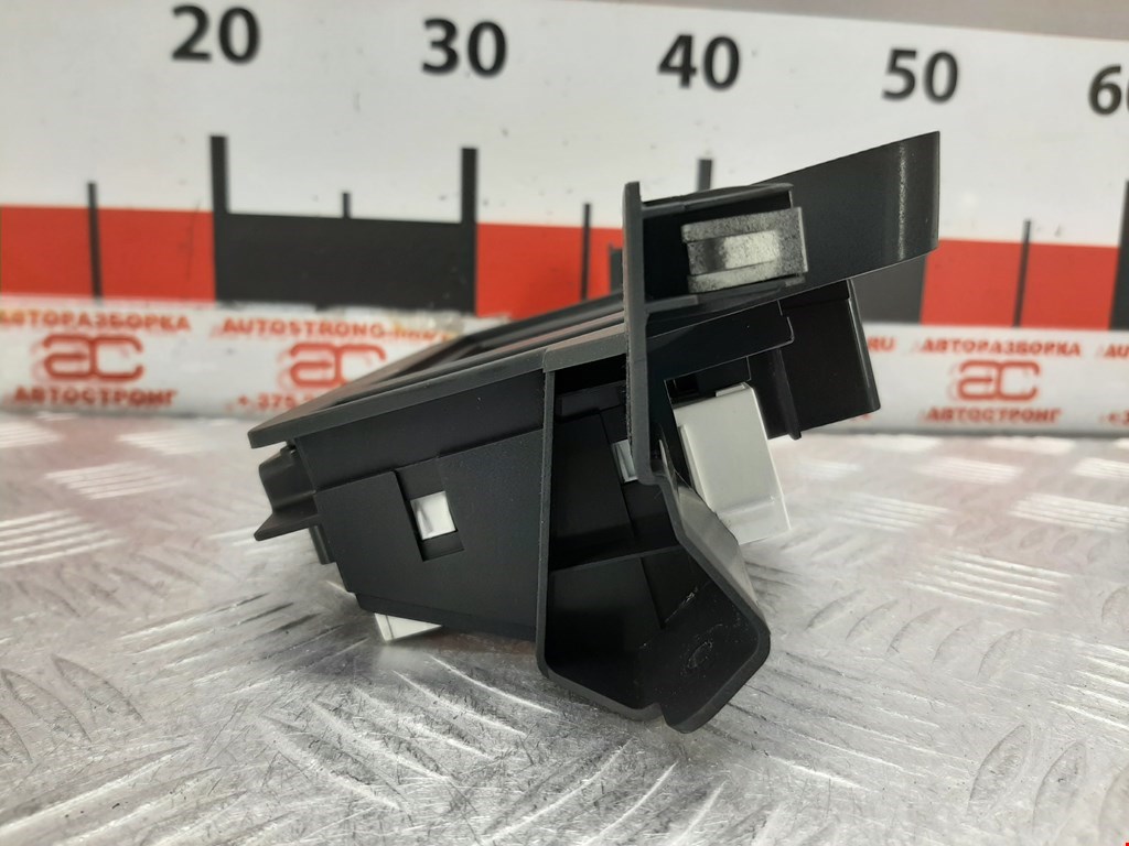 Дисплей информационный (компьютера) RENAULT Megane III 2009-2016