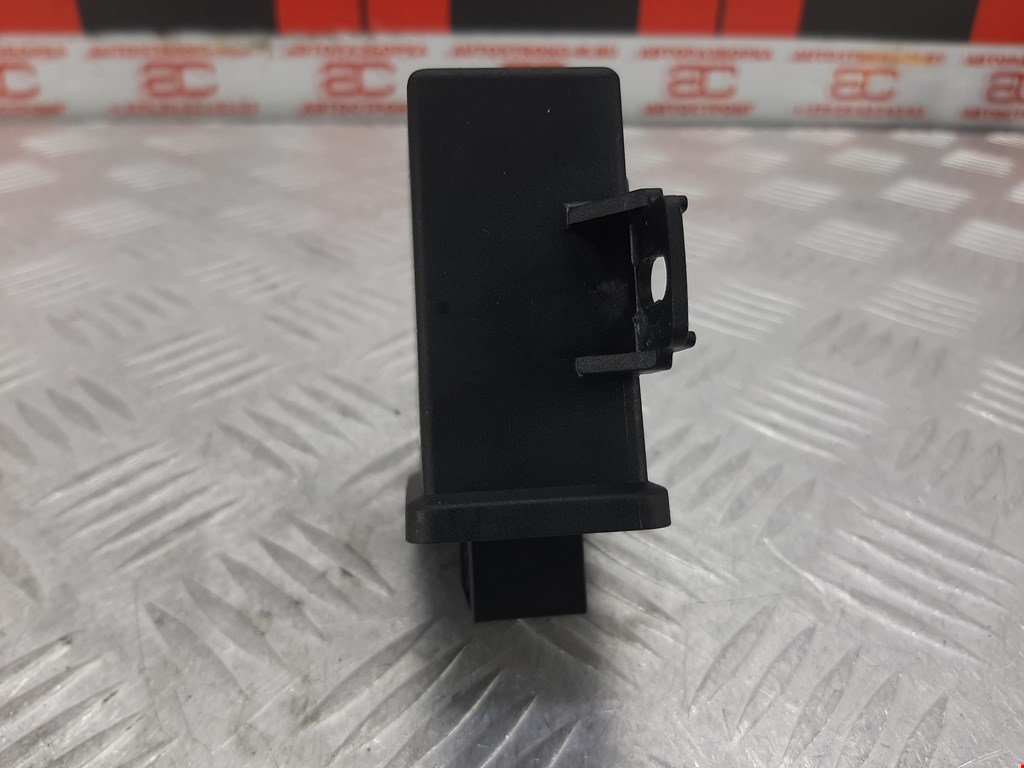 Блок комфорта MERCEDES-BENZ CLS-Class C219 2004-2010