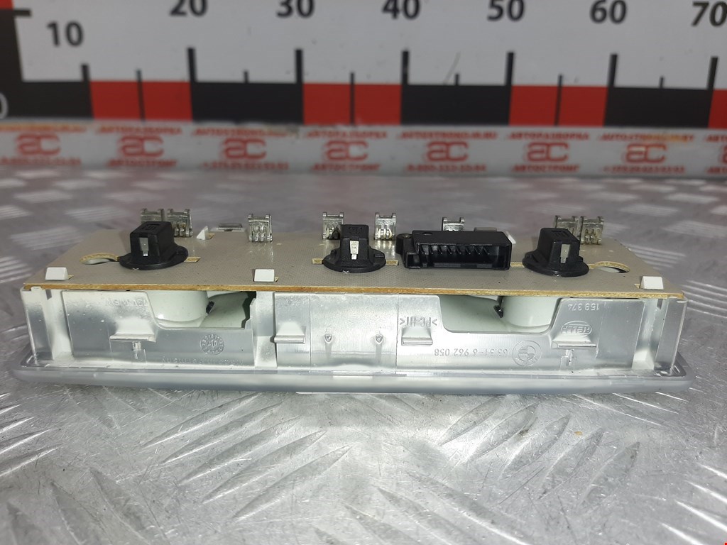 Плафон салонный (салона фонарь) BMW 5er 5 серия E60/E61 2003-2010