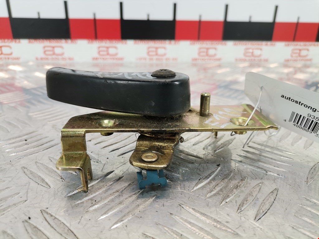 Ручка дверная задняя внутренняя левая PEUGEOT Partner 1996-2009