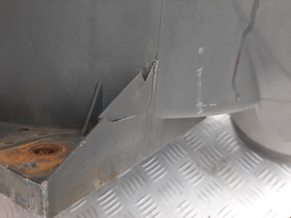 Корпус воздушного фильтра IVECO Stralis Stralis 2002-2006