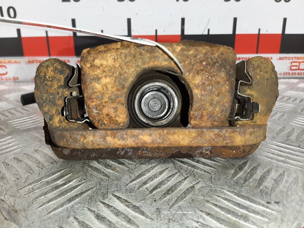 Суппорт задний левый NISSAN Juke 2010-2019