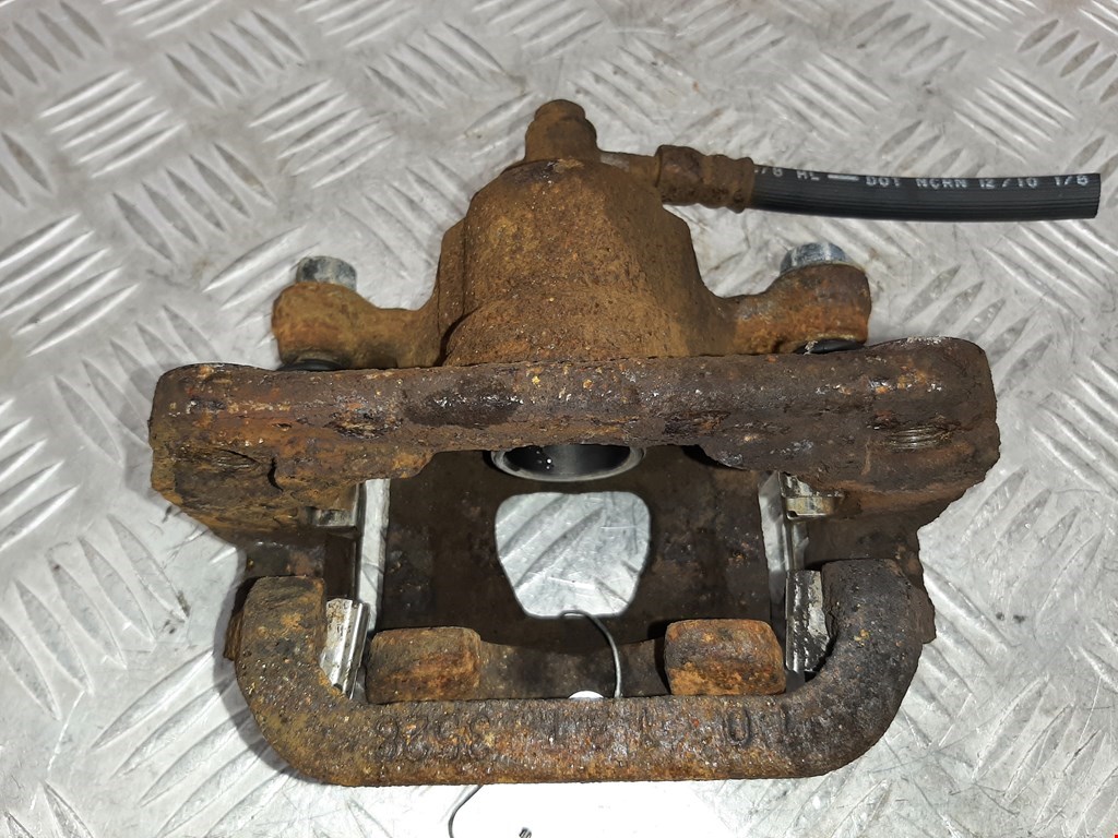 Суппорт задний левый NISSAN Juke 2010-2019