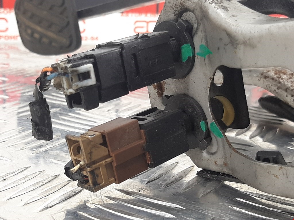 Педаль тормоза RENAULT Koleos HY 2008-2016