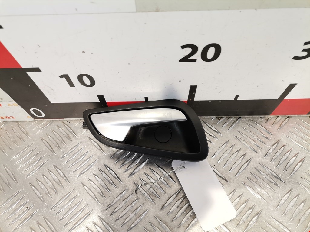 Ручка дверная задняя внутренняя правая FORD Focus III 2011-2019