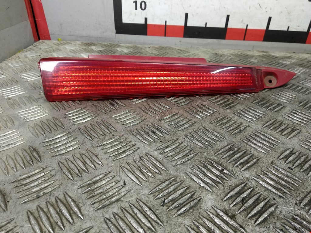 Фонарь задний правый CITROEN C4 I 2004-2014
