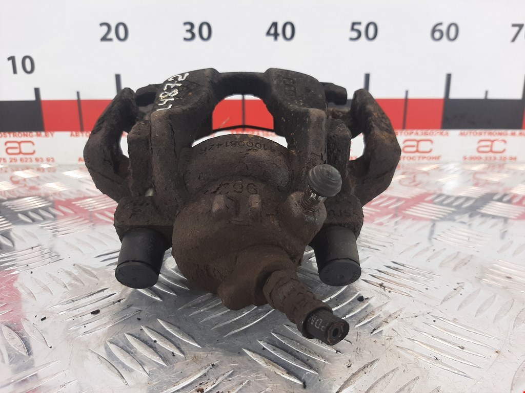 Суппорт передний правый RENAULT Clio 2012-2019