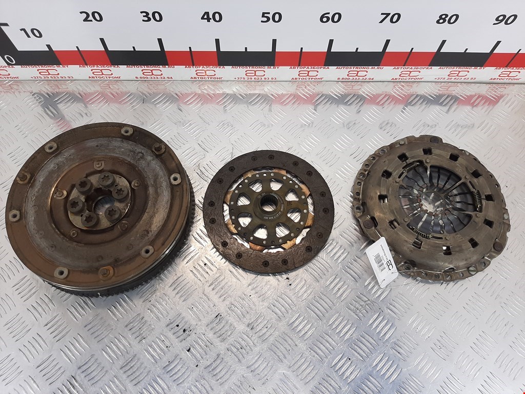 Маховик (демпфер сцепления) BMW 1er E81\E87 2004-2011