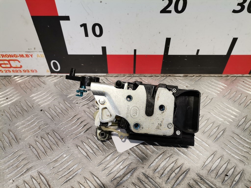 Замок двери задней правой DAEWOO Nubira 2003-2007