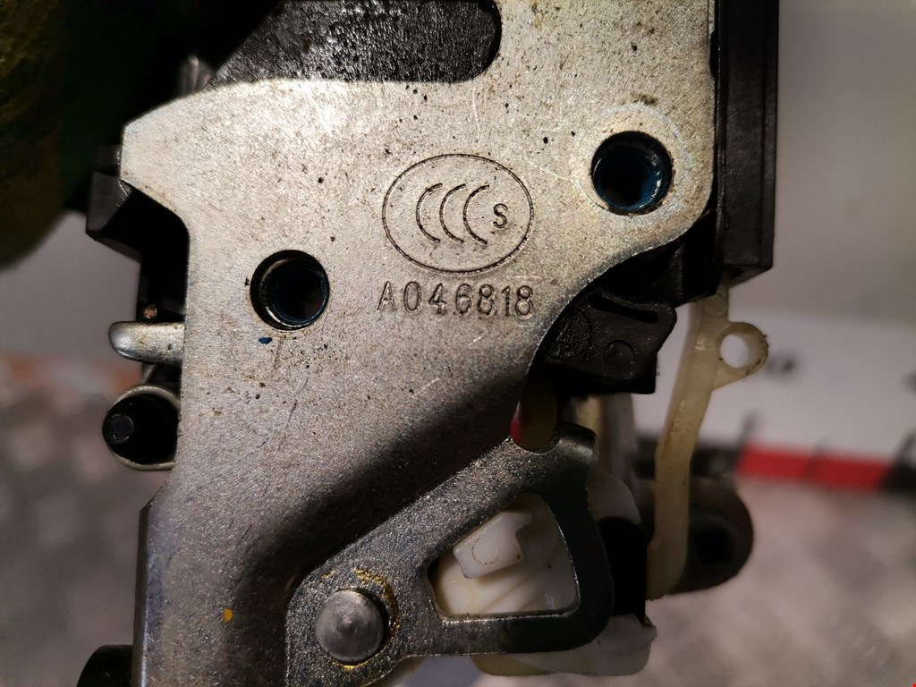 Замок двери задней правой DAEWOO Nubira 2003-2007