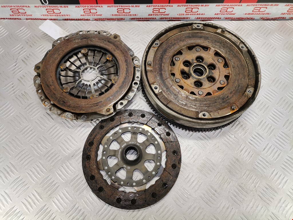 Маховик (демпфер сцепления) BMW 1er E81\E87 2004-2011