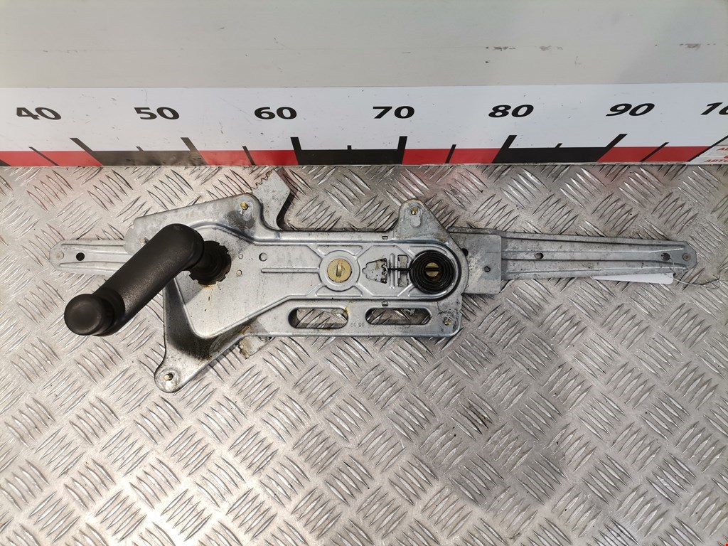 Стеклоподъемник задний правый RENAULT Safrane 1992-2000