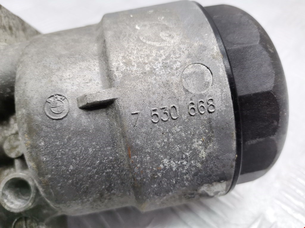 Корпус масляного фильтра BMW 1er E81\E87 2004-2011