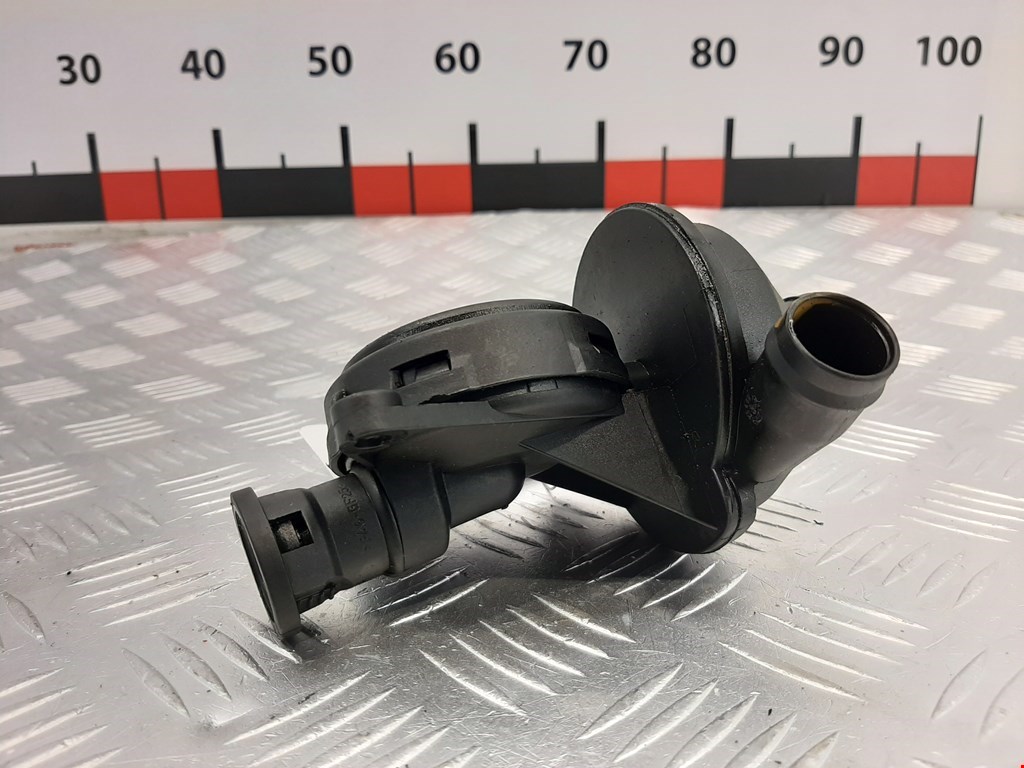 Клапан рециркуляции выхлопных газов (ЕГР) BMW 3er E90/E91 2005-2012