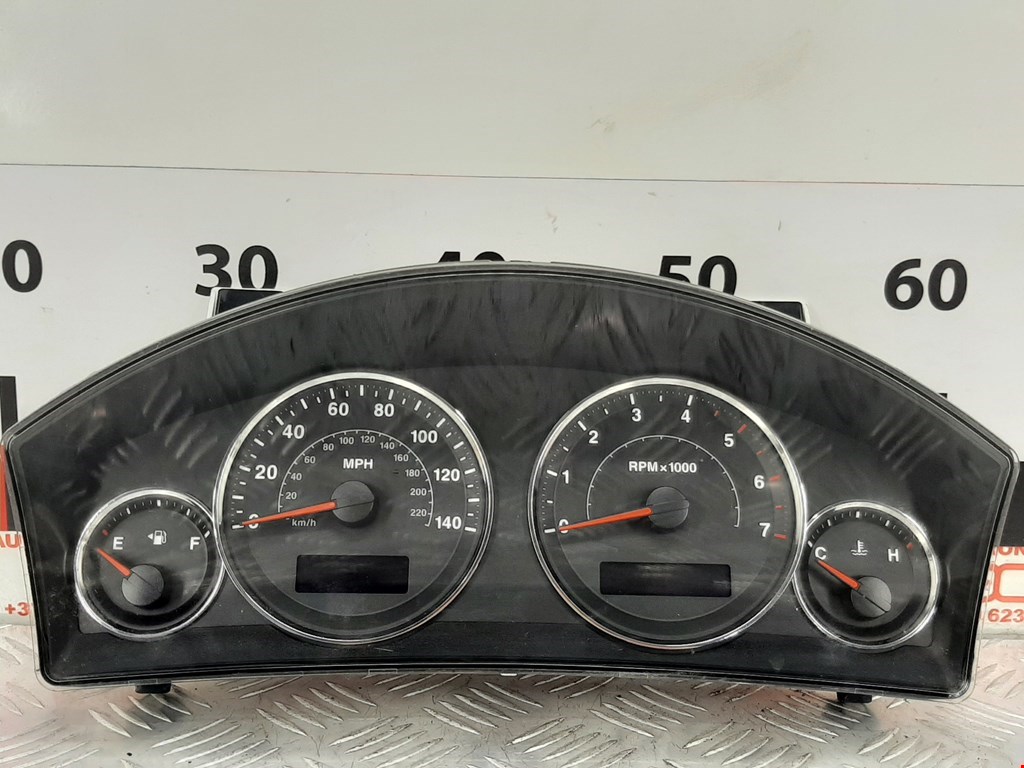 Панель приборов (щиток) JEEP Grand Cherokee WK 2004-2010