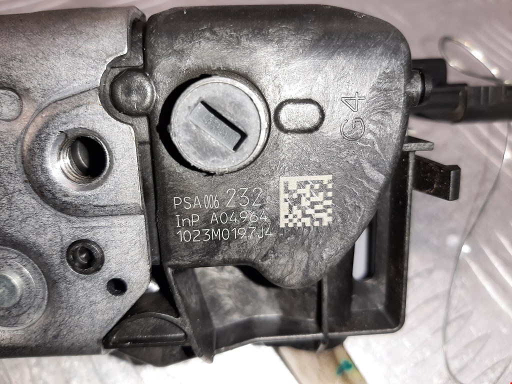 Замок двери передней левой PEUGEOT 5008 2009-2016