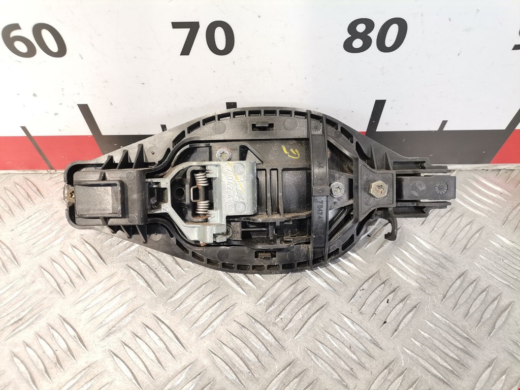 Ручка двери задней наружная левая LAND ROVER Range Rover 2002-2012