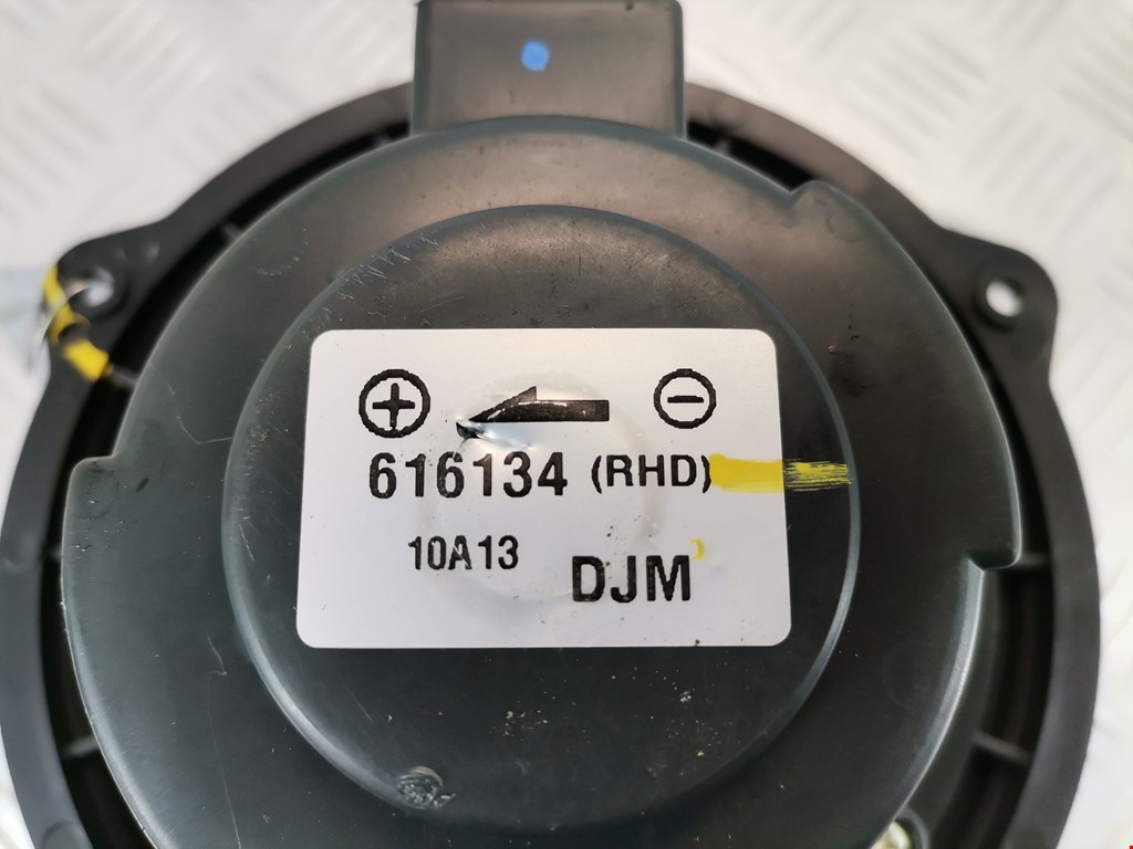 Моторчик (мотор) отопителя салона CHEVROLET Captiva 2006-2010