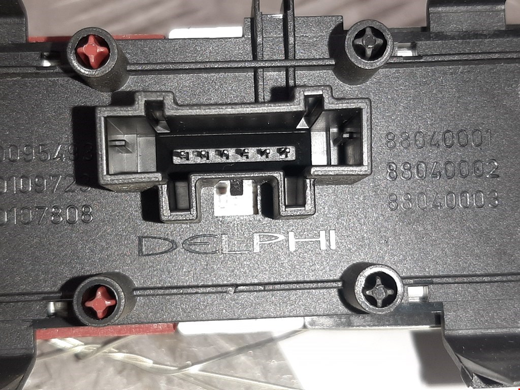 Кнопка аварийной сигнализации (аварийки) RENAULT Megane II 2002-2009