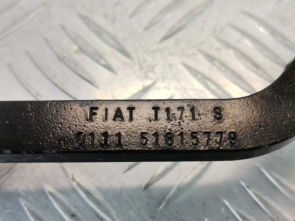 Ролик двери сдвижной (левый/правый средний верхний/нижний) FIAT Doblo 2 2009-2014