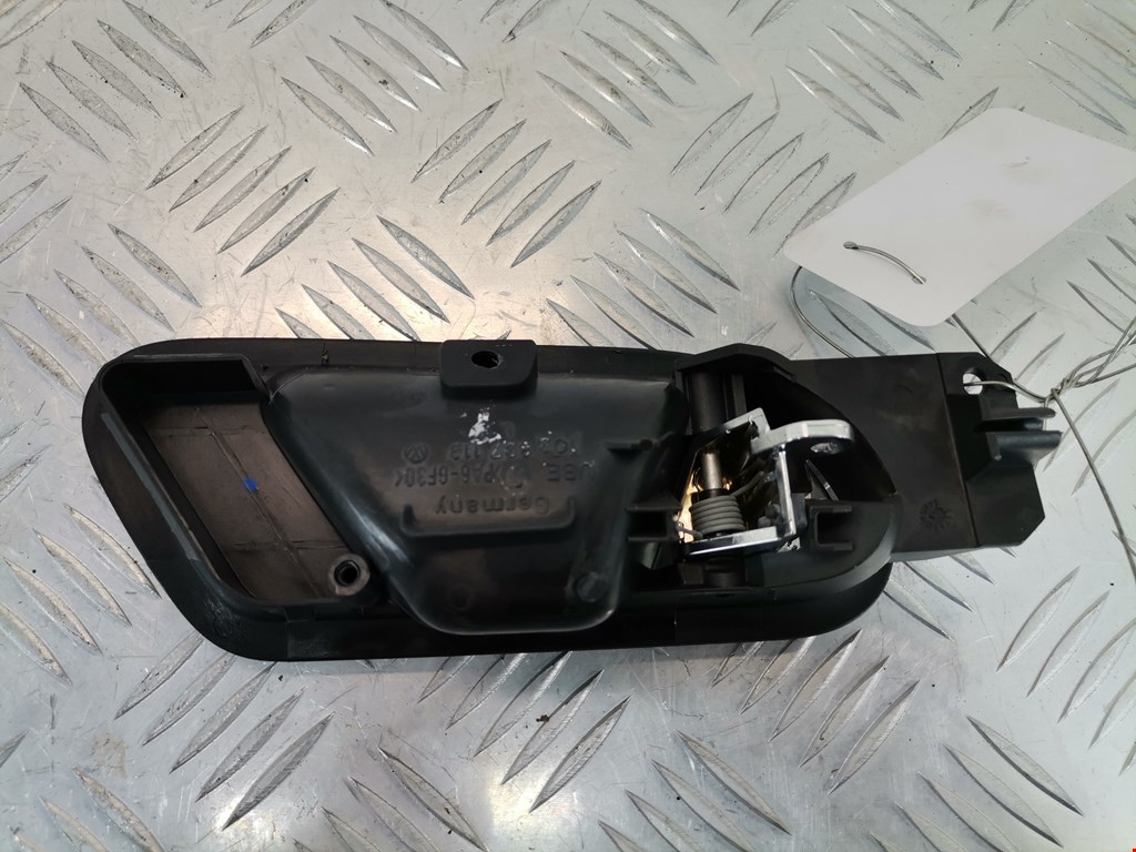 Ручка дверная передняя внутренняя левая VOLKSWAGEN Eos 2006-2015