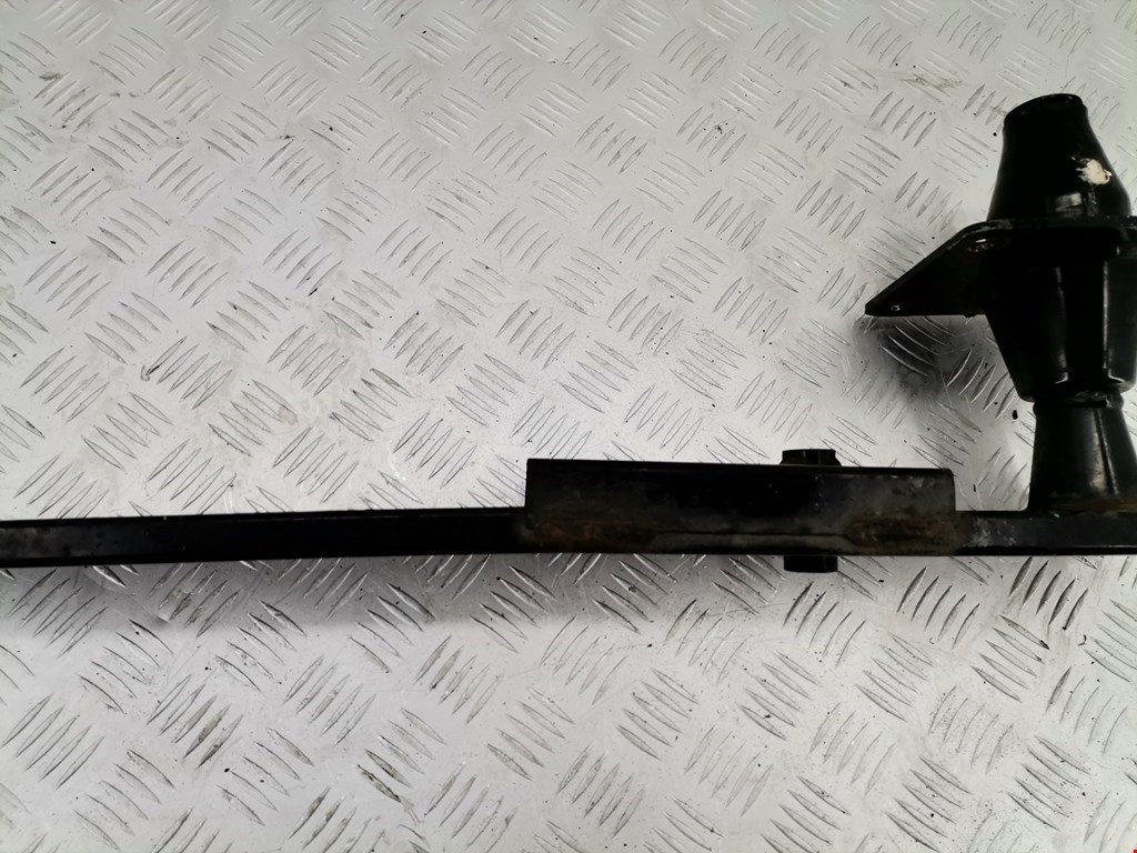 Усилитель переднего бампера (передний) PEUGEOT 5008 2009-2016