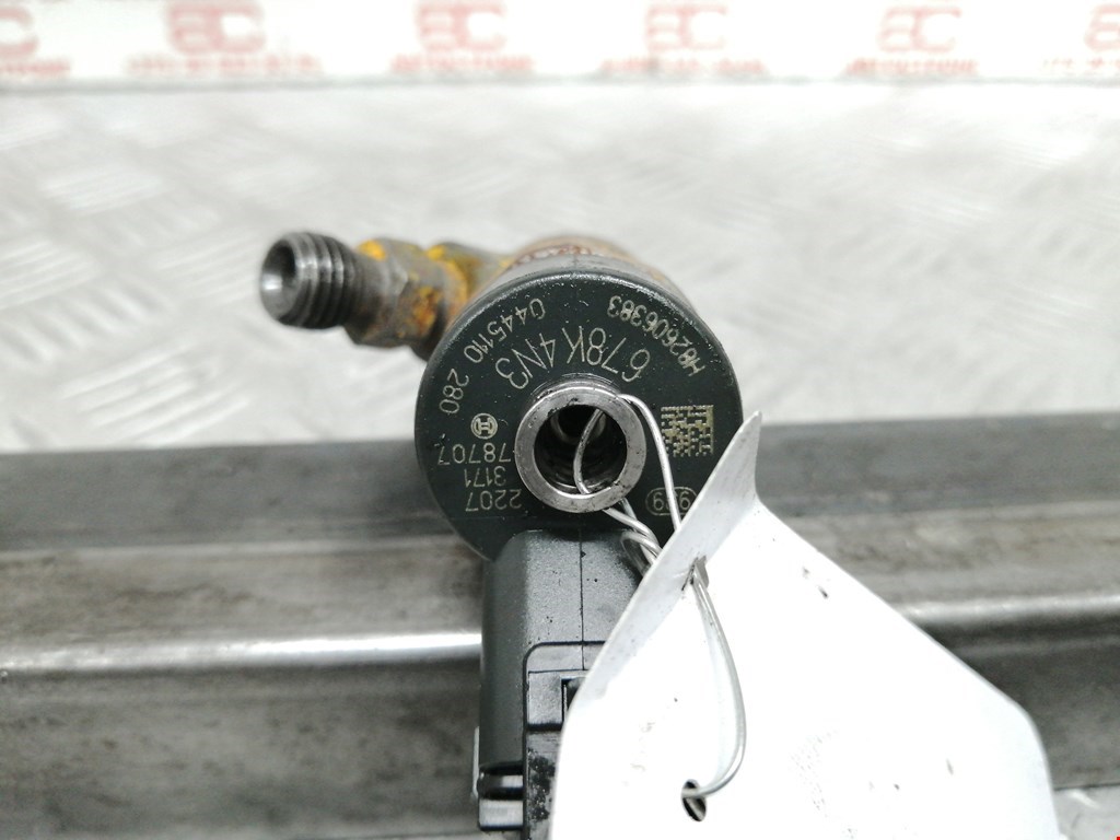 Форсунка дизельная электрическая RENAULT Scenic II 2003-2010