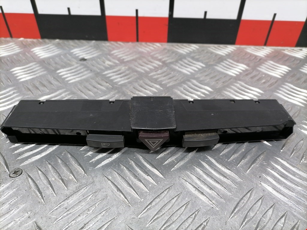 Кнопка аварийной сигнализации (аварийки) OPEL Astra H/Family 2004-2015