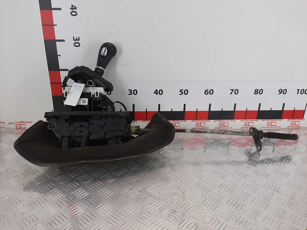 Кулиса (селектор) АКПП/МКПП в салоне AUDI A6 C6 2004-2010