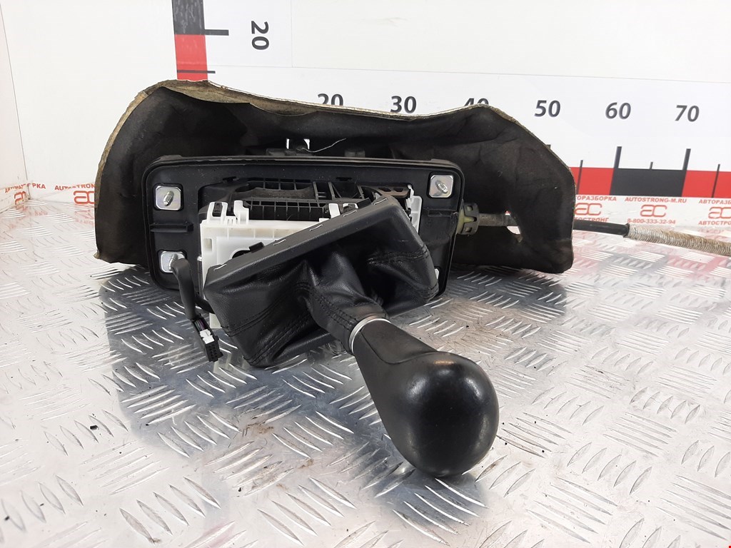 Кулиса (селектор) АКПП/МКПП в салоне AUDI A6 C6 2004-2010