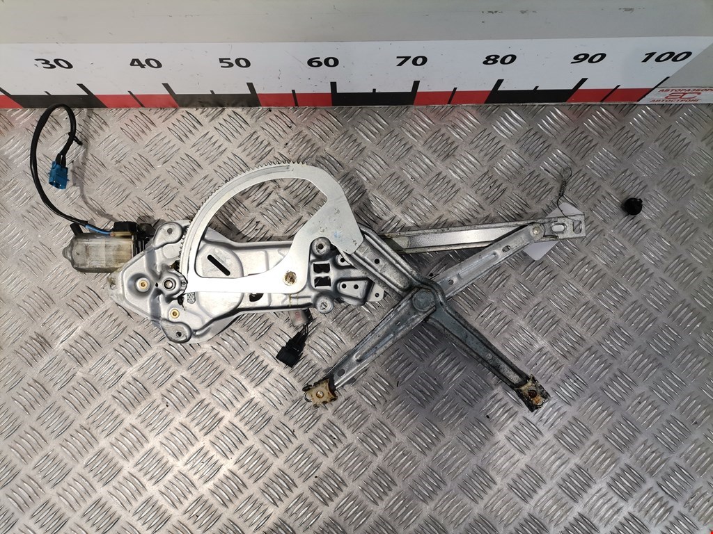 Стеклоподъемник передний правый BMW 5er 5 серия E34 1988-1997