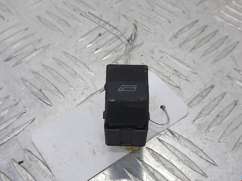 Кнопка стеклоподъемника AUDI A4 B5 1995-2001