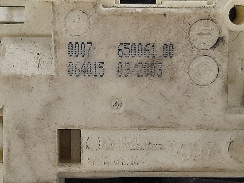 Замок багажника (крышки двери) FIAT Idea 2003-2016