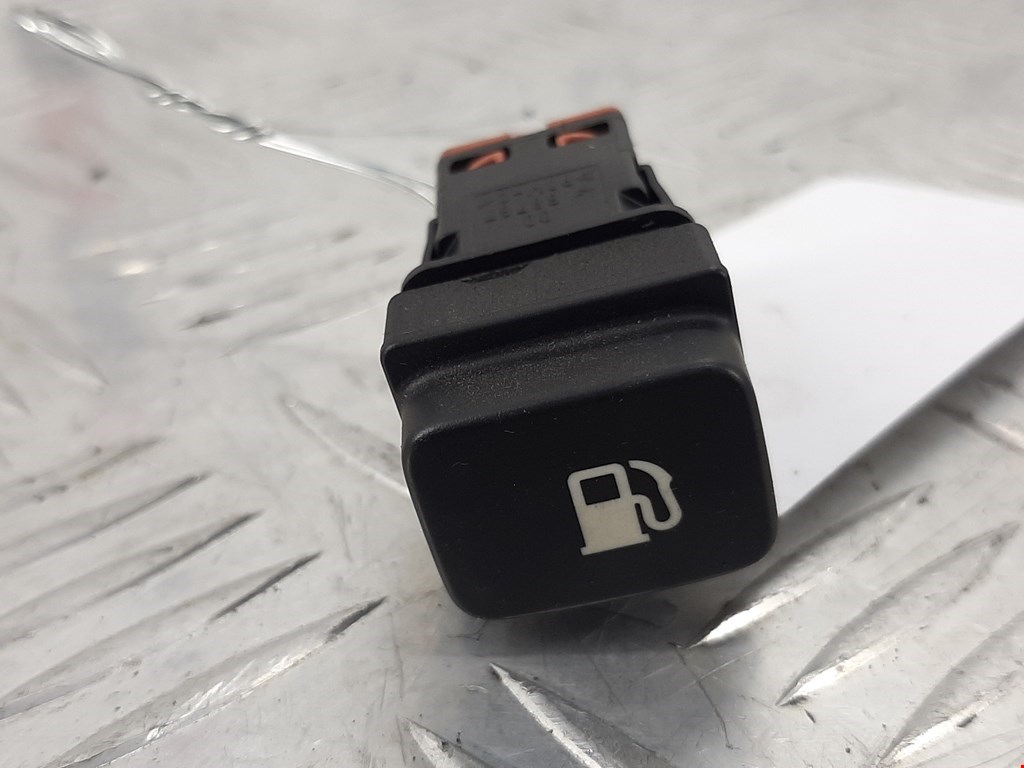 Кнопка открытия лючка бензобака Citroen C4 Picasso 1 (2006-2013)