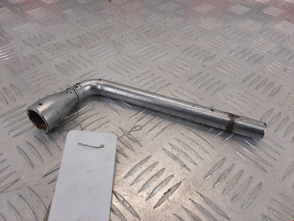 Ключ балонный RENAULT Clio 1998-2008