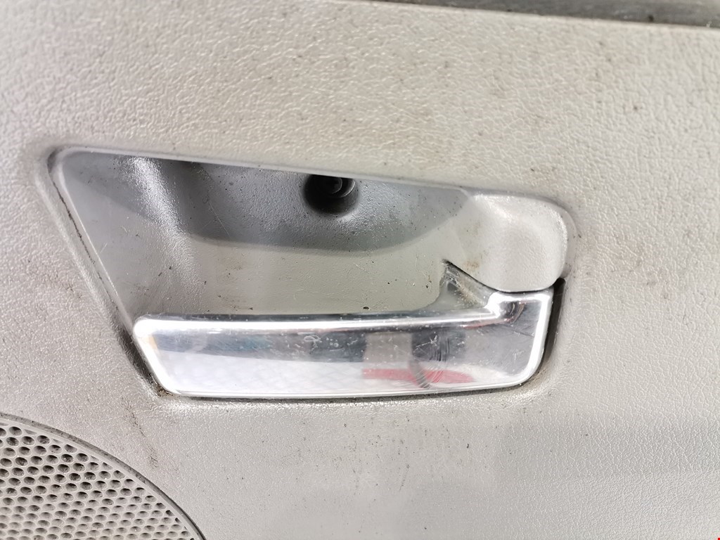 Дверь задняя правая JEEP Grand Cherokee WK 2004-2010