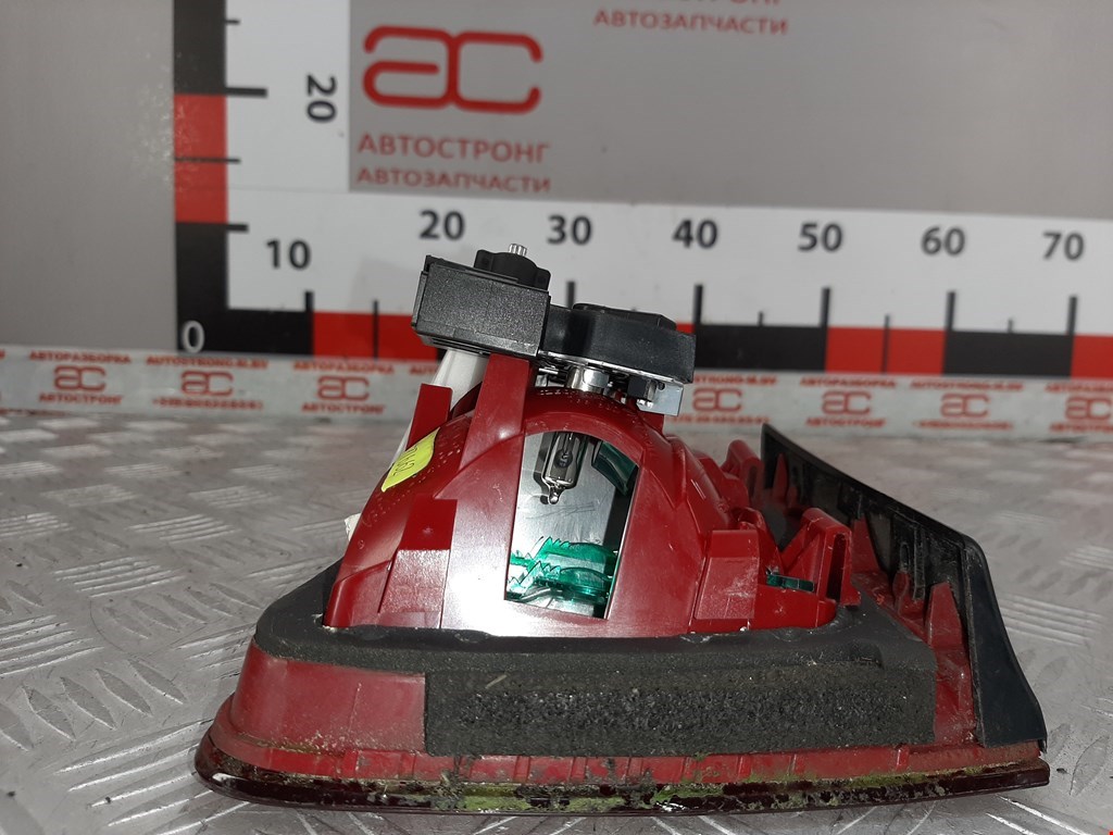 Фонарь задний внутренний левый CITROEN C5 II 2007-2017