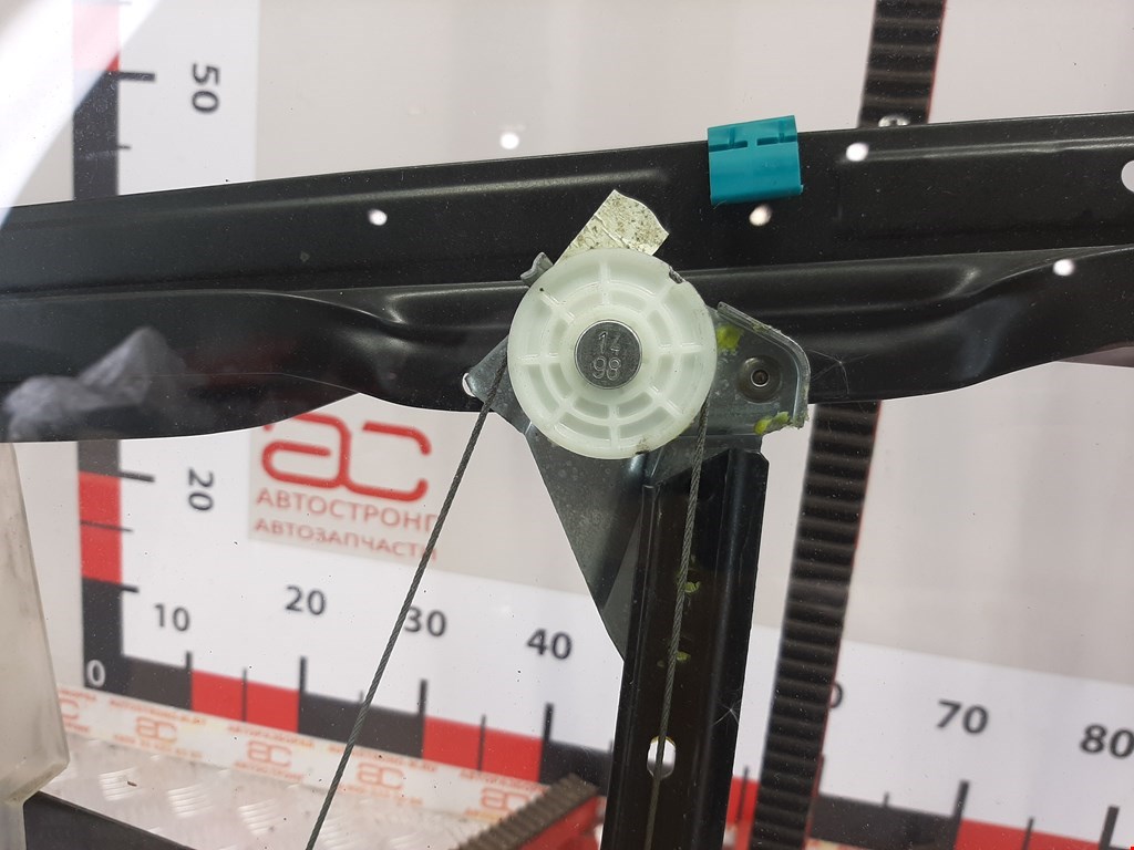 Стеклоподъемник задний левый AUDI A4 B5 1995-2001